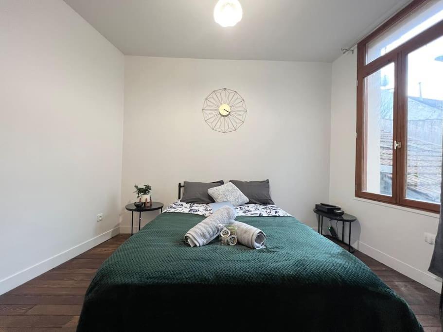 Ferienwohnung Le Petit Nid A 2 Min Gare / Centre Meulan Exterior foto